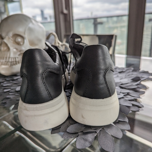 Madden Girl Flatform Black and White Sneakers size 10 - 5 FOR $50 - Picture 8 of 8